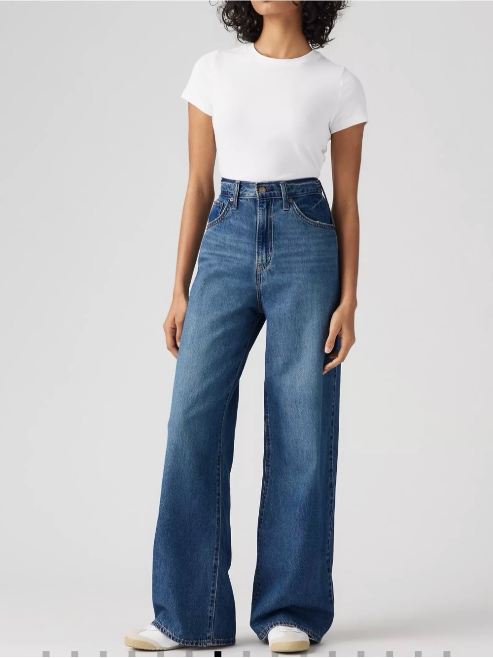 Levi's Cinch Baggy Jeans